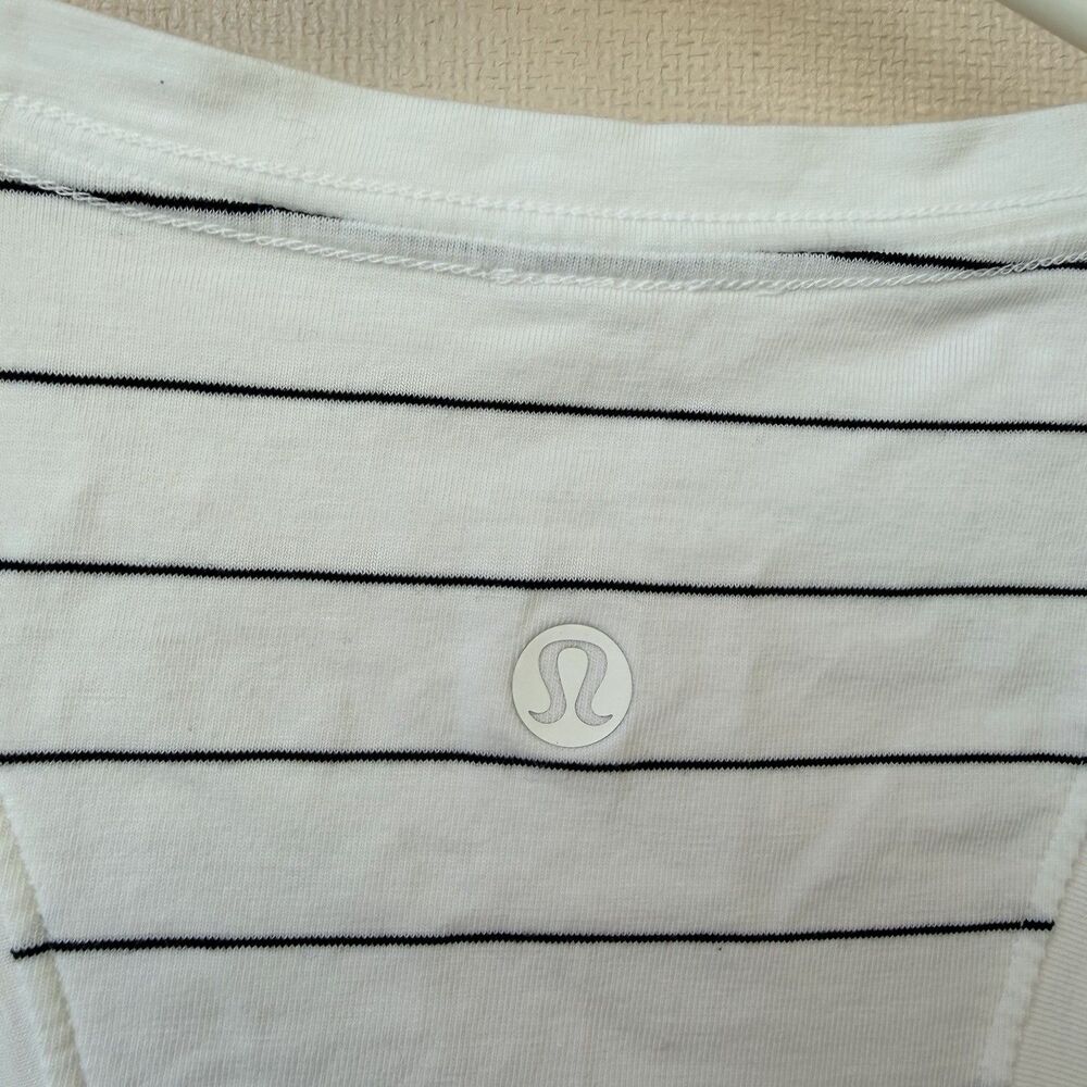 Lululemon Love Tank White Black Striped Racerback Tank Top Womens Athletic - Picture 4 of 6